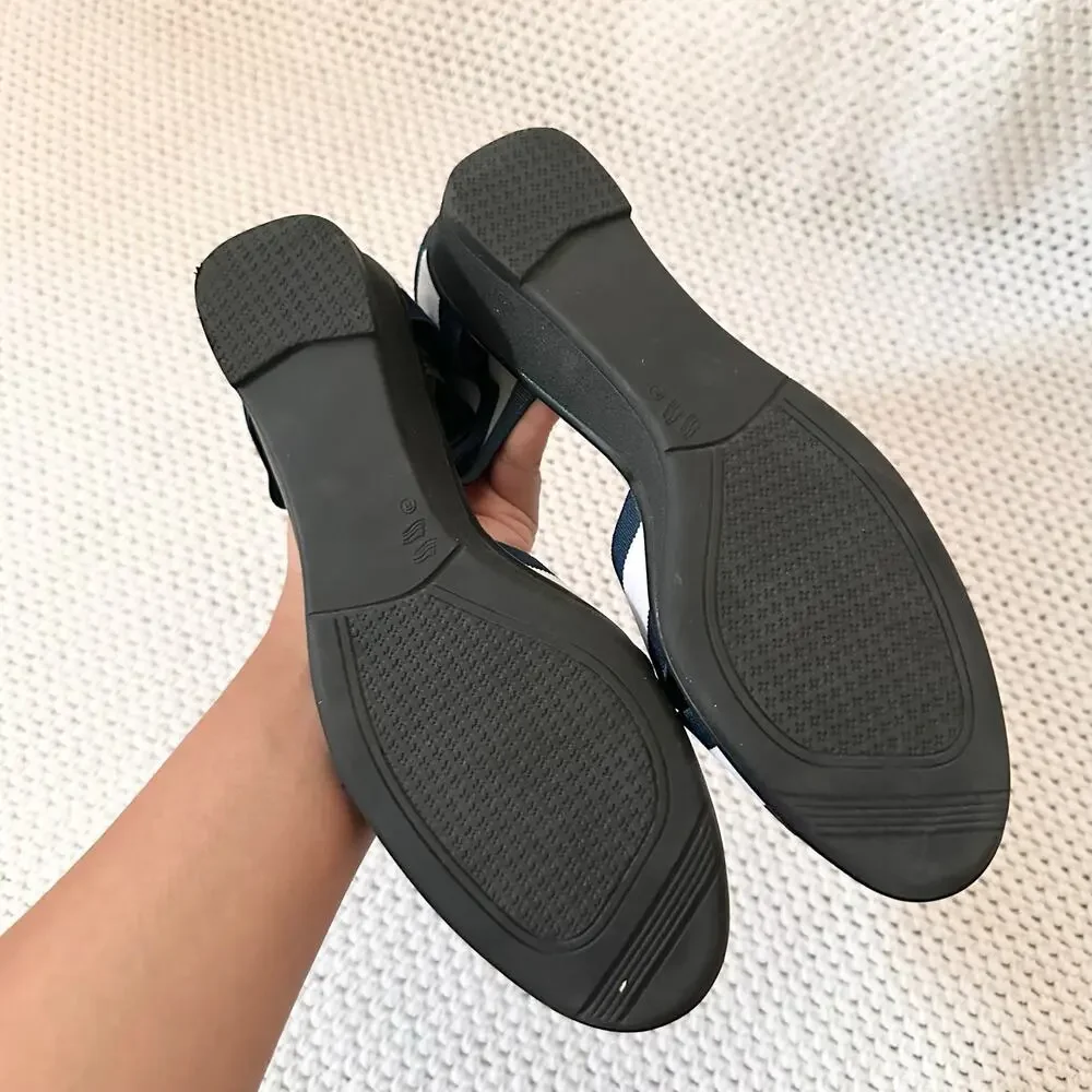 Charleston Shoe Co Lafayette Harrel Navy Blue White Mix Elastic Low Wedges 7 Box